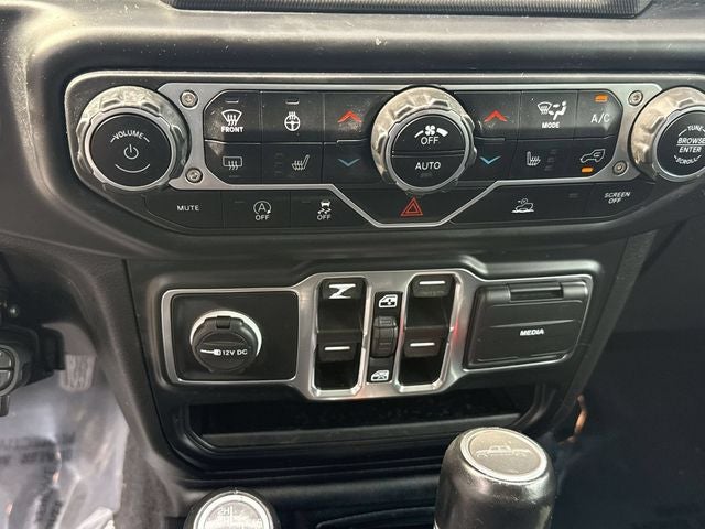2022 Jeep Gladiator Overland 4x4