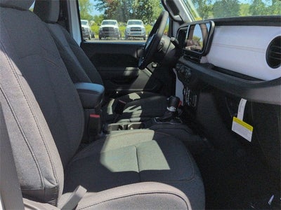 2025 Jeep Gladiator GLADIATOR SPORT S 4X4