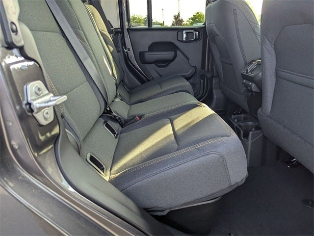 2025 Jeep Gladiator GLADIATOR SPORT S 4X4