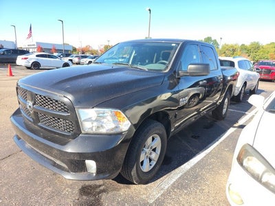 2017 RAM 1500 Express Crew Cab 4x4 5'7' Box