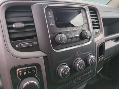 2017 RAM 1500 Express Crew Cab 4x4 5'7' Box