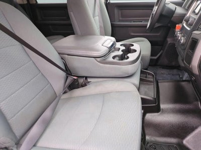 2017 RAM 1500 Express Crew Cab 4x4 5'7' Box