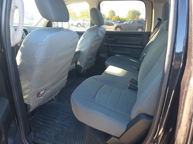 2017 RAM 1500 Express Crew Cab 4x4 5'7' Box