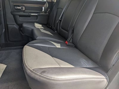 2017 RAM 1500 Laramie Crew Cab 4x4 5'7' Box