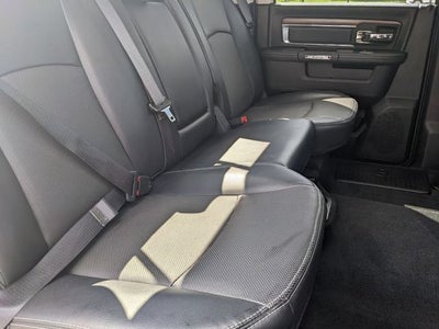 2017 RAM 1500 Laramie Crew Cab 4x4 5'7' Box