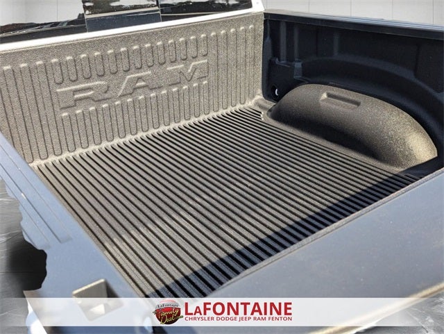 2025 RAM Ram 1500 RAM 1500 BIG HORN CREW CAB 4X4 5'7' BOX