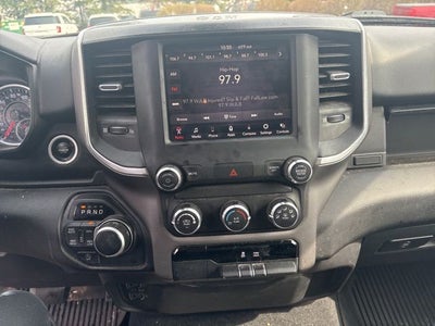 2019 RAM 1500 Big Horn/Lone Star Crew Cab 4x4 5'7' Box