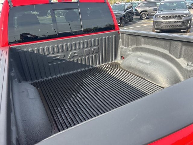 2025 RAM 1500 Big Horn Crew Cab 4x4 5'7' Box