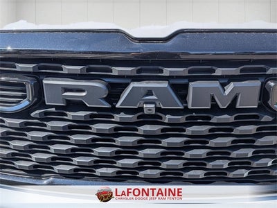 2025 RAM Ram 1500 RAM 1500 BIG HORN CREW CAB 4X4 5'7' BOX