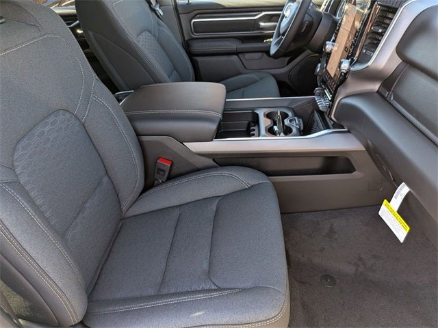 2025 RAM Ram 1500 RAM 1500 BIG HORN CREW CAB 4X4 5'7' BOX