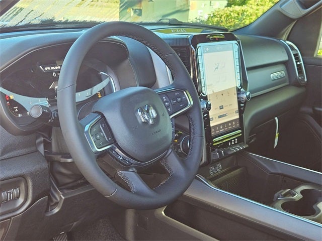 2025 RAM Ram 1500 RAM 1500 BIG HORN CREW CAB 4X4 5'7' BOX