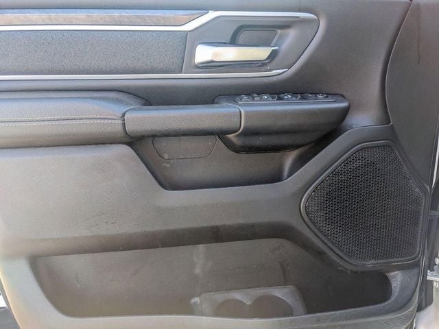 2020 RAM 1500 Big Horn Crew Cab 4x4 5'7' Box