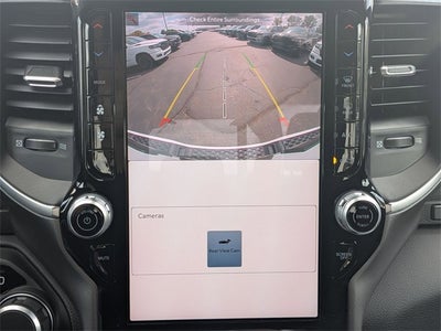 2025 RAM Ram 1500 RAM 1500 BIG HORN CREW CAB 4X4 5'7' BOX