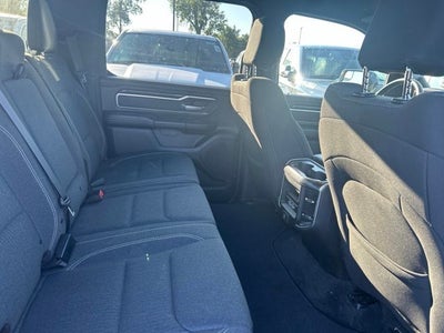 2019 RAM 1500 Big Horn/Lone Star Crew Cab 4x4 5'7' Box