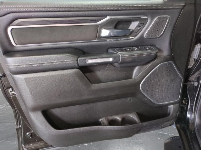 2023 RAM 1500 Laramie Crew Cab 4x4 5'7' Box
