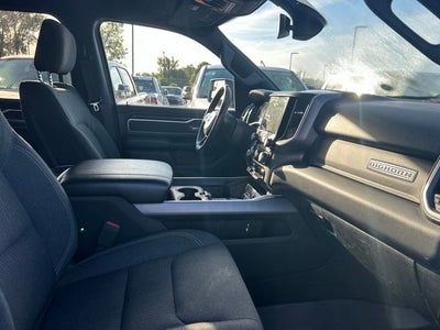 2020 RAM 1500 Big Horn Crew Cab 4x4 5'7' Box