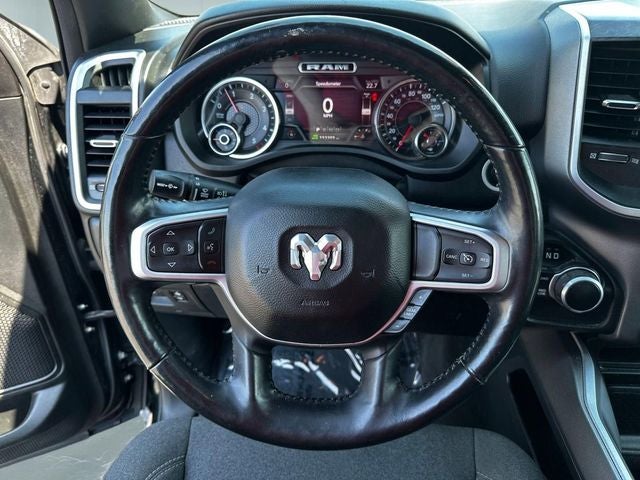 2020 RAM 1500 Big Horn Crew Cab 4x4 5'7' Box