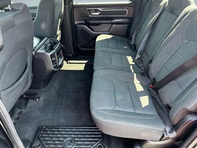 2020 RAM 1500 Big Horn Crew Cab 4x4 5'7' Box