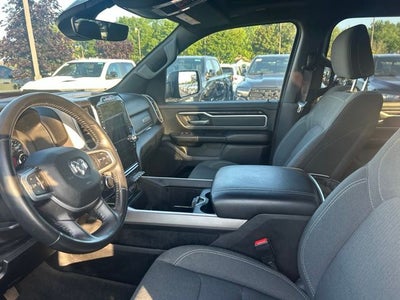 2022 RAM 1500 Big Horn Crew Cab 4x4 5'7' Box