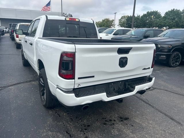 2023 RAM 1500 Big Horn Crew Cab 4x4 5'7' Box