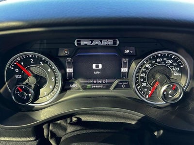 2022 RAM 1500 Big Horn Crew Cab 4x4 5'7' Box