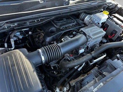 2022 RAM 1500 Big Horn Crew Cab 4x4 5'7' Box