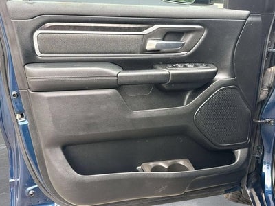 2020 RAM 1500 Big Horn Crew Cab 4x4 5'7' Box