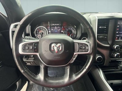 2020 RAM 1500 Big Horn Crew Cab 4x4 5'7' Box
