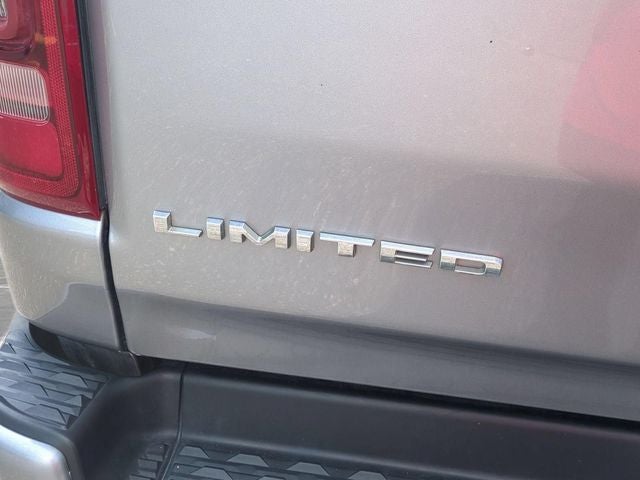2020 RAM 1500 Limited Crew Cab 4x4 5'7' Box