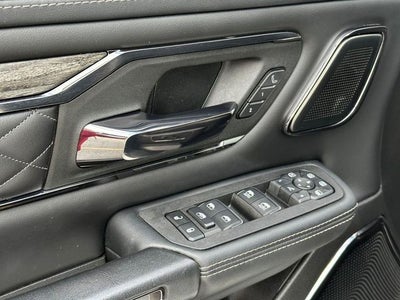 2025 RAM 1500 Limited Crew Cab 4x4 5'7' Box