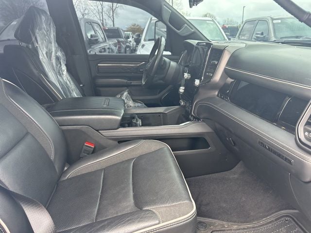 2025 RAM 1500 Limited Crew Cab 4x4 5'7' Box