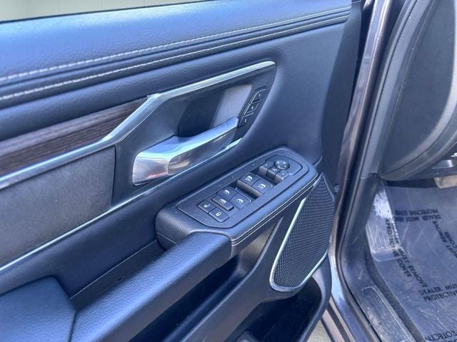 2026 RAM 1500 Laramie Crew Cab 4x4 5'7' Box