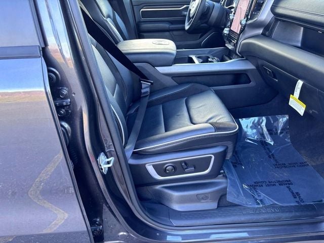 2026 RAM 1500 Laramie Crew Cab 4x4 5'7' Box