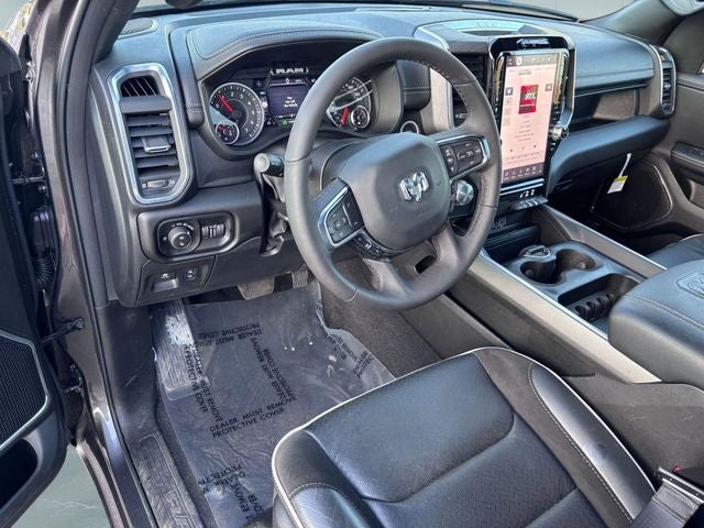 2026 RAM 1500 Laramie Crew Cab 4x4 5'7' Box