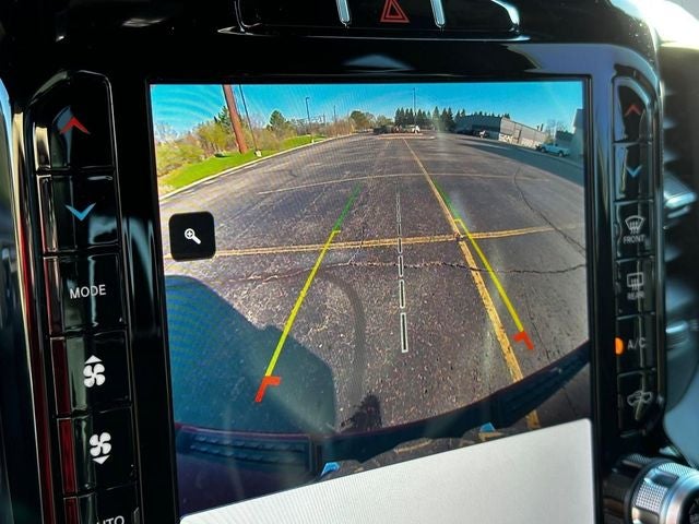 2023 RAM 1500 Laramie Crew Cab 4x4 5'7' Box