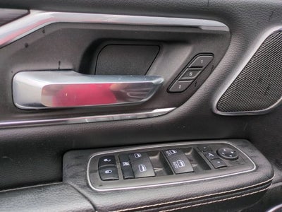 2023 RAM 1500 Laramie Crew Cab 4x4 5'7' Box