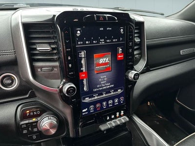 2021 RAM 1500 Laramie Crew Cab 4x4 5'7' Box