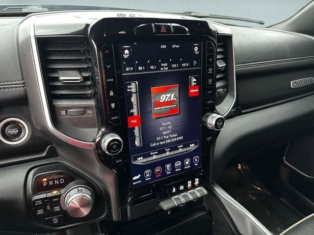 2021 RAM 1500 Laramie Crew Cab 4x4 5'7' Box