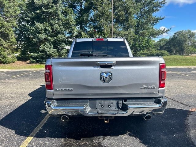 2022 RAM 1500 Laramie Crew Cab 4x4 5'7' Box