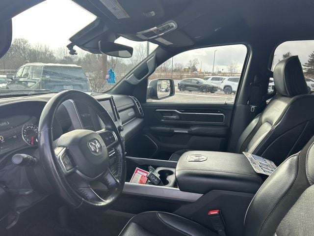 2022 RAM 1500 Laramie Crew Cab 4x4 5'7' Box