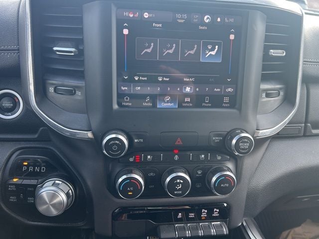 2022 RAM 1500 Laramie Crew Cab 4x4 5'7' Box