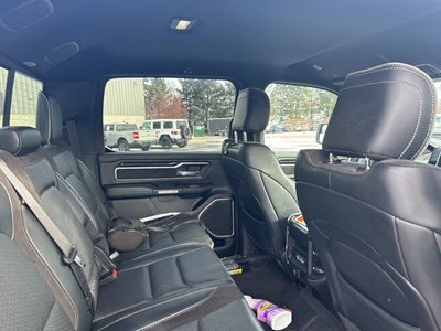 2022 RAM 1500 Laramie Crew Cab 4x4 5'7' Box