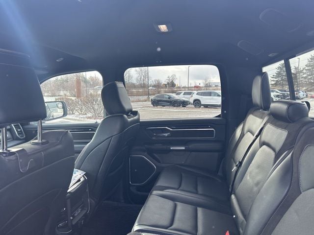 2022 RAM 1500 Laramie Crew Cab 4x4 5'7' Box