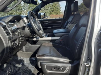 2024 RAM 1500 Laramie Crew Cab 4x4 5'7' Box