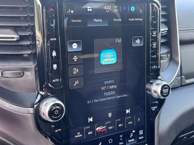 2023 RAM 1500 Laramie Crew Cab 4x4 5'7' Box