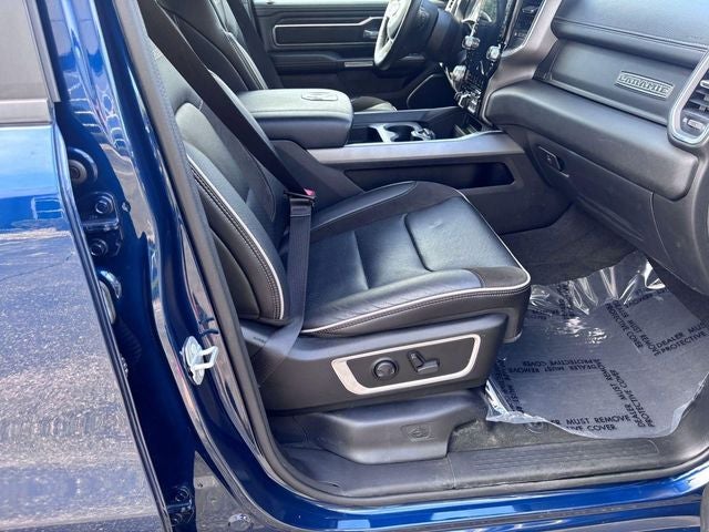 2023 RAM 1500 Laramie Crew Cab 4x4 5'7' Box