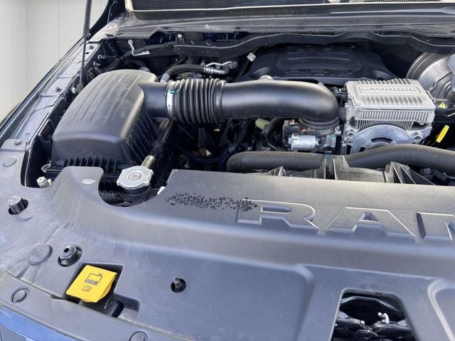 2023 RAM 1500 Laramie Crew Cab 4x4 5'7' Box