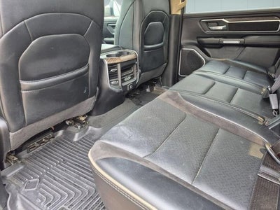 2020 RAM 1500 Laramie Crew Cab 4x4 5'7' Box
