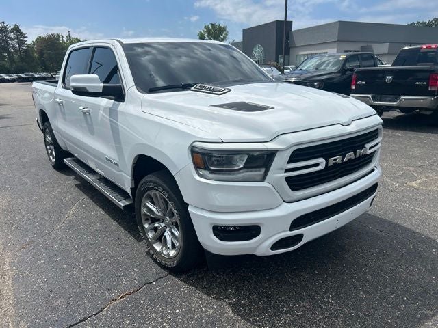 2023 RAM 1500 Laramie Crew Cab 4x4 5'7' Box