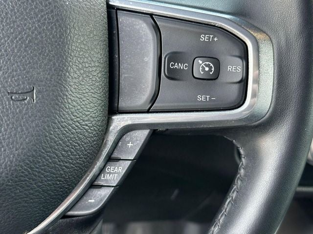 2024 RAM 1500 Laramie Crew Cab 4x4 5'7' Box